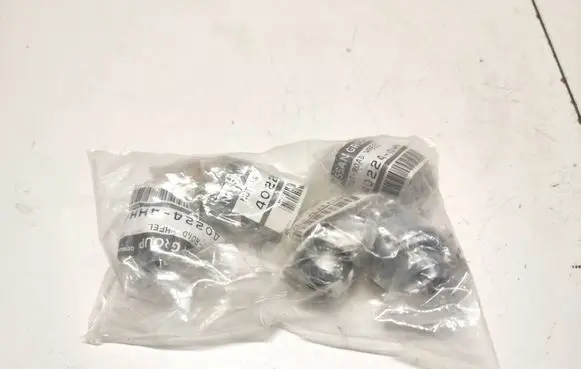 Infiniti Q50 Anti-theft wheel nuts and lock 402244hh0a