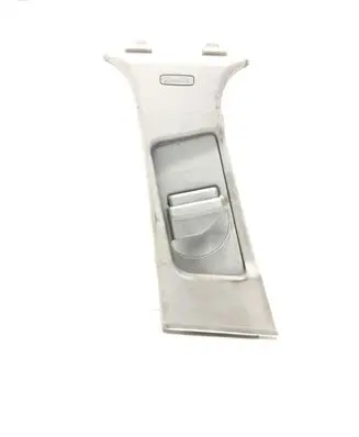Mercedes-Benz C W204 (B) pillar trim (top) A2048600130