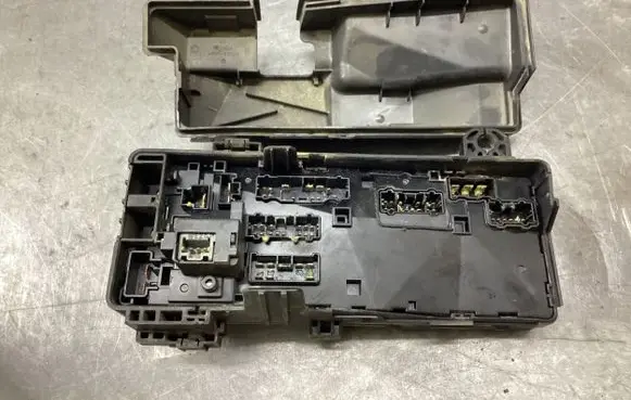 Honda Accord Fuse module
