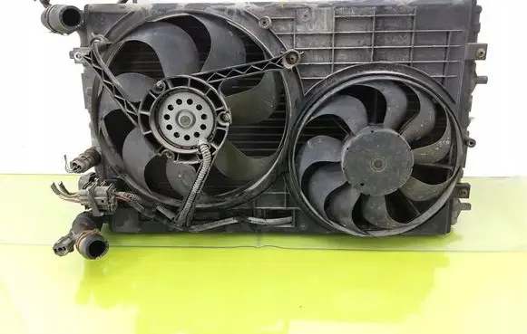 Skoda Fabia Mk1 (6Y) Radiator set 6Q0121207F