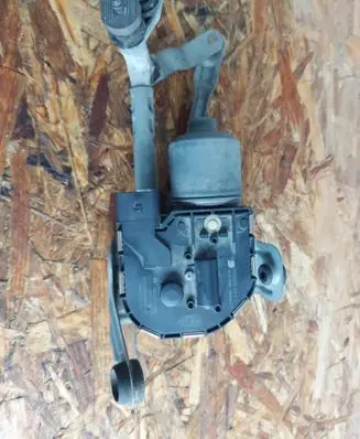 Seat Leon (1P) Front wiper linkage and motor 1P0955024C