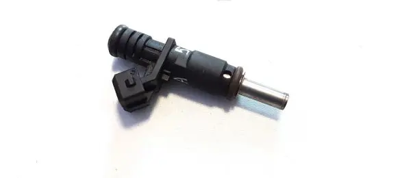 BMW 5 E60 E61 Fuel injector 7531634 5054A01877
