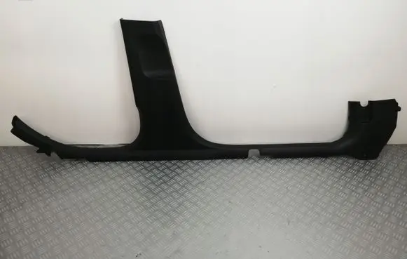 Hyundai Sonata LF Foot area side trim 
