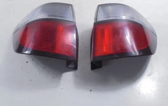 Mazda 626 Rear/tail lights R2265L