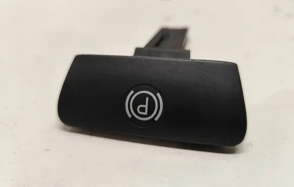 Volvo XC90 Hand brake release handle 8683963