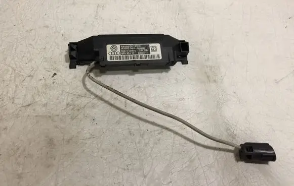 Sensor