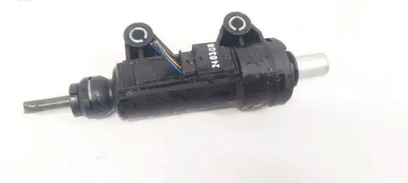 BMW 3 E90 E91 Clutch master cylinder 6773670 21526773670