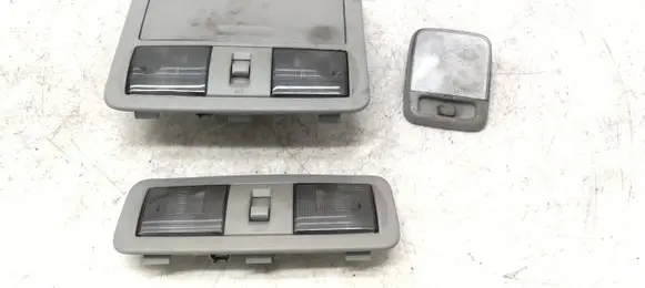 Nissan Pathfinder R51 Front seat light 8312111 8312110 26410ZD003