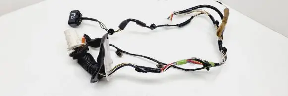 Mazda 3 I Front door wiring loom BP4M67200D