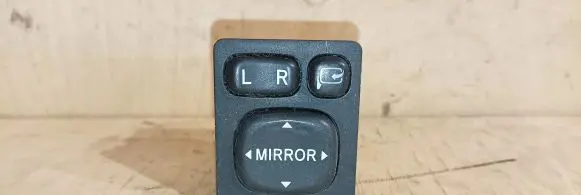 Toyota RAV 4 (XA30) Wing mirror switch 769747 183575
