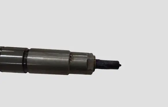 Volvo V40 Fuel injector 0445116046