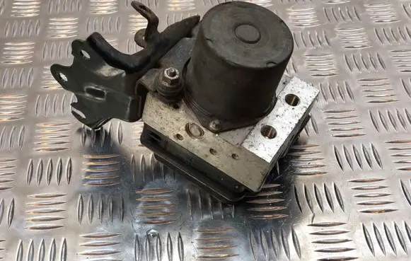 Toyota Auris 150 ABS Pump 0265235065