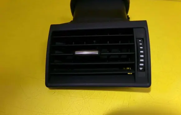 Audi A8 S8 D3 4E Dashboard side air vent grill/cover trim 4E0820901