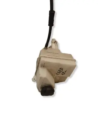 KIA Ceed Coolant expansion tank/reservoir 25430A2000