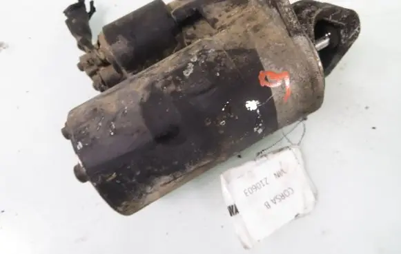 Opel Corsa B Starter motor 1005821939