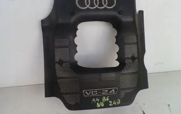 Audi A4 S4 B6 8E 8H Engine cover (trim) oslonasilnika