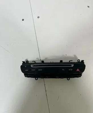 Multifunctional control switch/knob