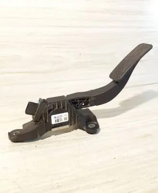 KIA Picanto Accelerator throttle pedal 32700XXXXX 00136810