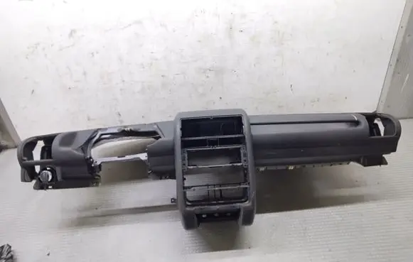 Audi A2 Dashboard 8Z1857033