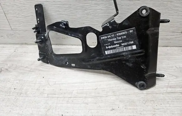 BMW X3 G01 Webasto auxiliary heater mount bracket 9027874 9321063