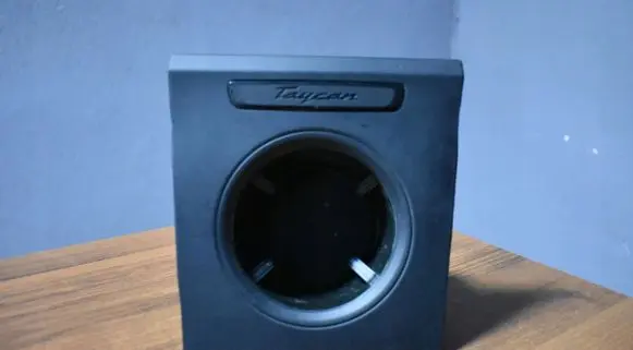 Porsche Taycan 9J1 Center console