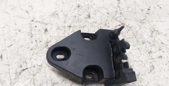 Loading door lock