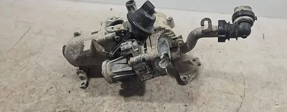 Peugeot 208 I EGR valve cooler 505639030 31143244821
