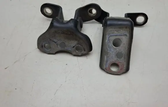 Lexus RX III Front door upper hinge A046694