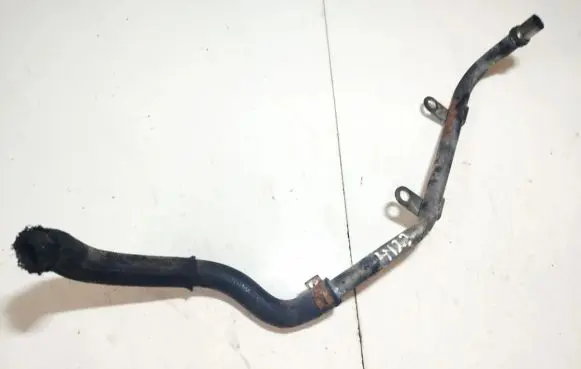 Toyota Avensis T270 Engine coolant pipe/hose