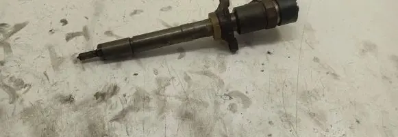 Ford Focus C-MAX Fuel injector 0445110188