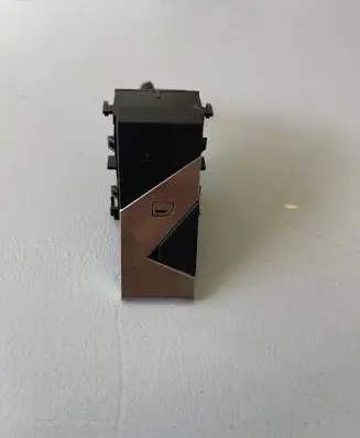 Citroen DS3 Electric window control switch 98177781DX