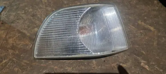 Volvo S40, V40 Front indicator light 