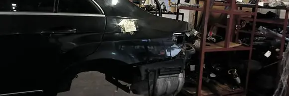 Mitsubishi Montero Rear quarter panel 