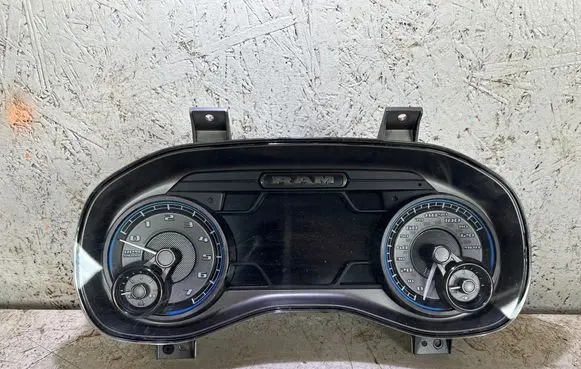 Ram 1500 Speedometer (instrument cluster) P68527353AE 353AE TB4D1142214348