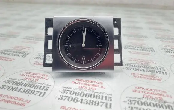 Volkswagen PASSAT B7 Clock 3AA919204A 194805814