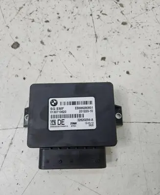 BMW X3 F25 Hand brake control module 6862808 23122010 32620294A