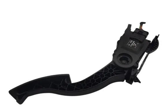 Infiniti Q30 Accelerator throttle pedal A2463001404