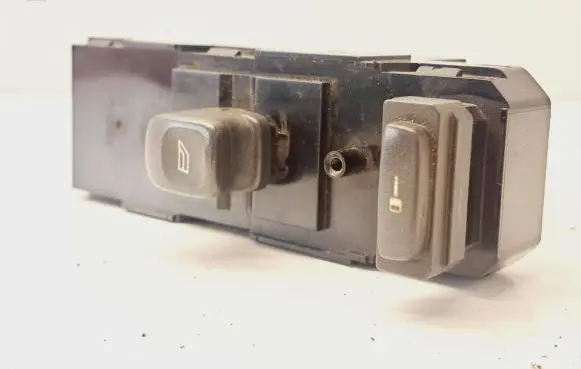 Volvo XC70 Electric window control switch
