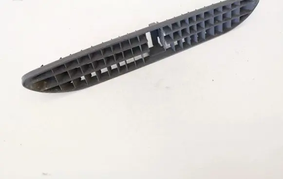 Audi A6 S6 C5 4B Dash center air vent grill 4b0819635