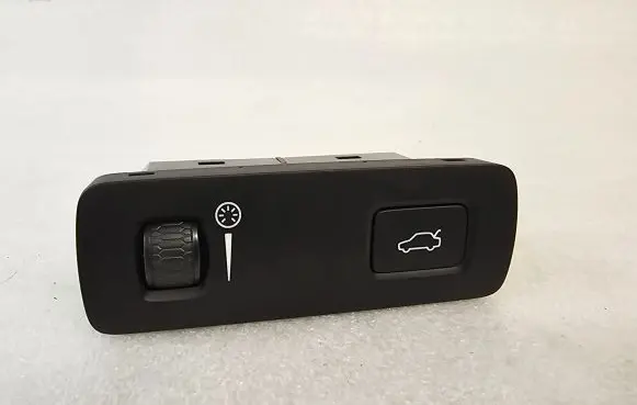 Tailgate opening switch