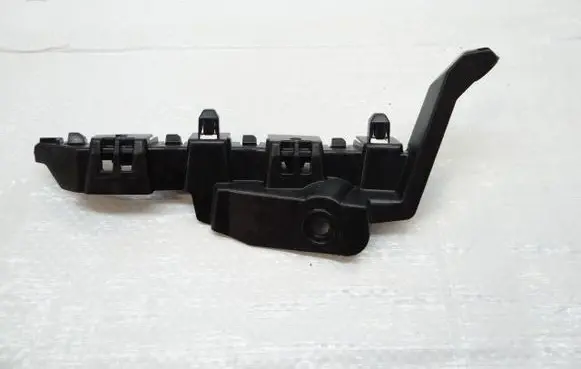 Renault Kadjar Front bumper mounting bracket 622223328R