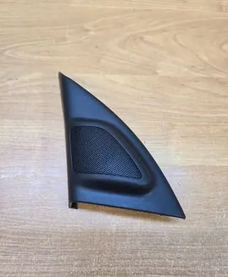 Volvo V70 Front door high frequency speaker 30781067