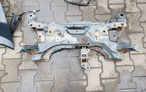 Toyota Yaris Front subframe