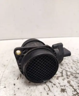 Audi A3 S3 8L Mass air flow meter 0280217121 06A906461