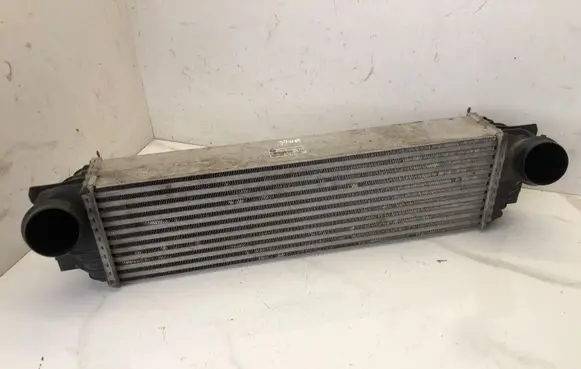 BMW 5 F10 F11 Intercooler radiator 7577115 R7371002