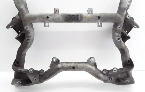 Mercedes-Benz C W204 Front subframe A2046281057