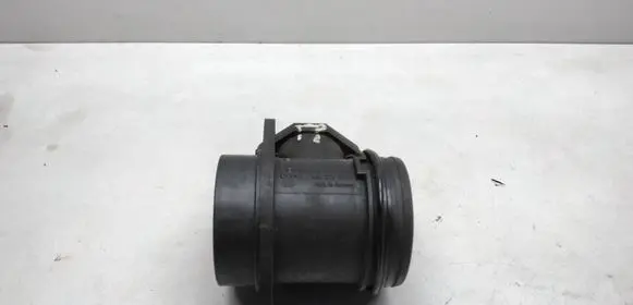 Audi A4 S4 B5 8D Mass air flow meter 058133471A