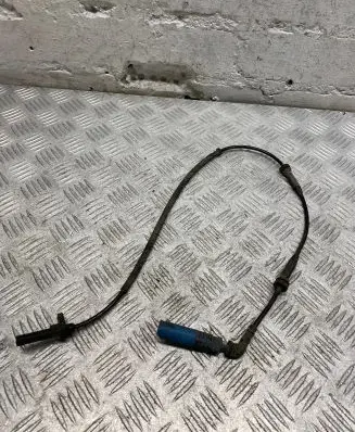 BMW X5 E70 ABS brake wheel speed sensor 6908705