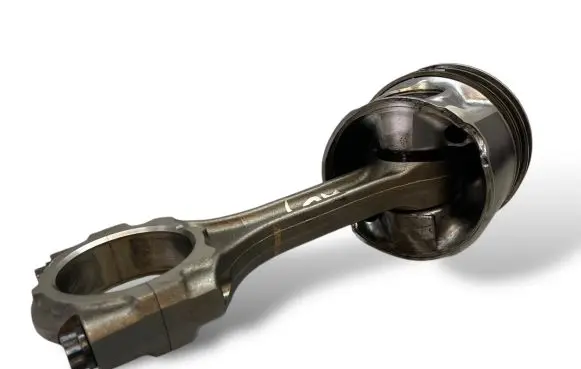 Toyota Avensis T250 Piston with connecting rod 1ADFTV K84