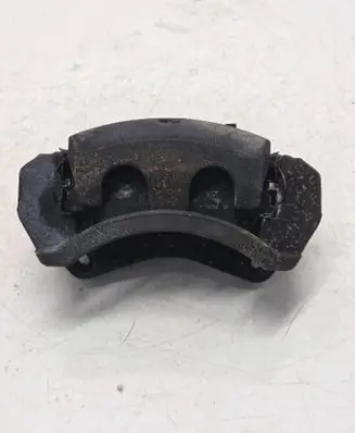 Nissan X-Trail T32 Front brake caliper 